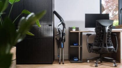 صندلی گیمینگ جدید Logitech نصف می شود!
