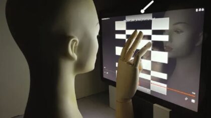 سنسور نور محیطی راه کار جدید هکر ها برای دور زدن دوربین پوشانده شده وبکم!