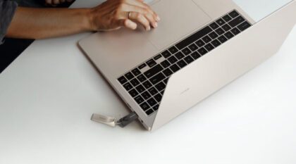 Bar Plus و Fit Plus اولین حافظه های قابل حمل وسریع USB 3.2 سامسونگ را بهتر بشناسید